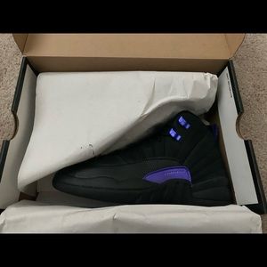 jordan 12 metallic court